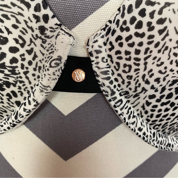 Victorias Secret Lined Demi Bra 34D Leopard Animal Print Ivory Black Adjustable - Picture 5 of 9